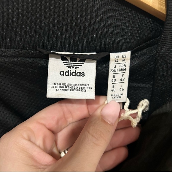 Adidas Originals Women’s Superstar 24K Trefoil Track Jacket Size Medium - Picture 6 of 8